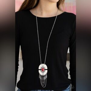 Long western necklace ❤️🩶